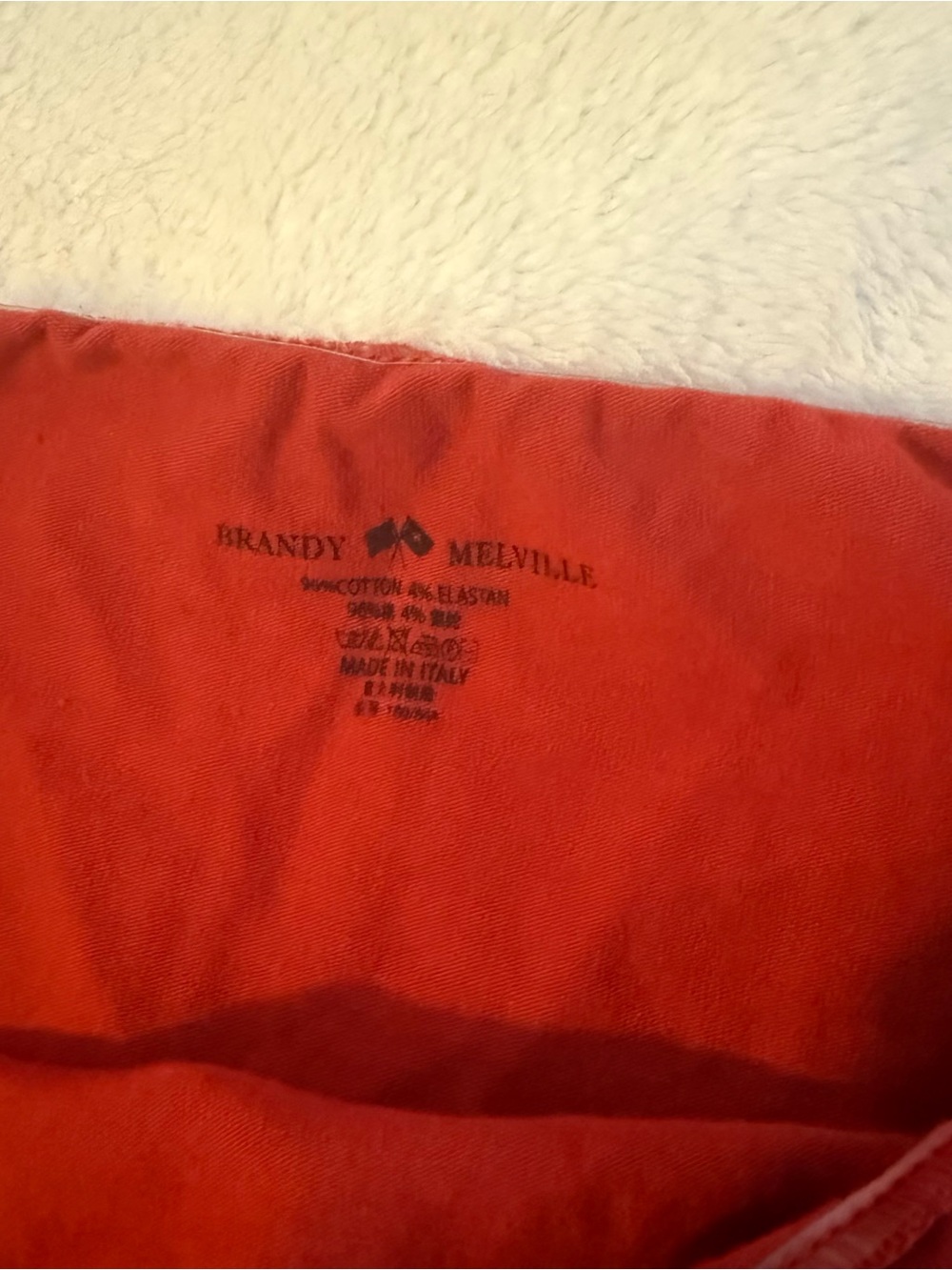Brandy Melville red Bonnie top - Picture 3 of 3